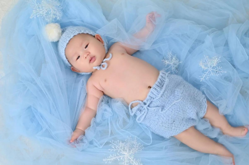 平邑宝宝流黄鼻涕打喷嚏